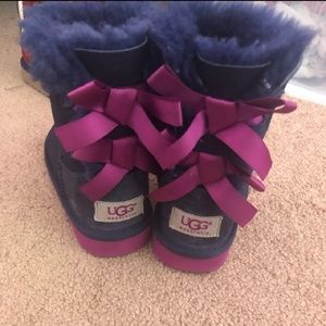Kids Baileys Bow Ugg Boots (Blue/Purple sz 10)